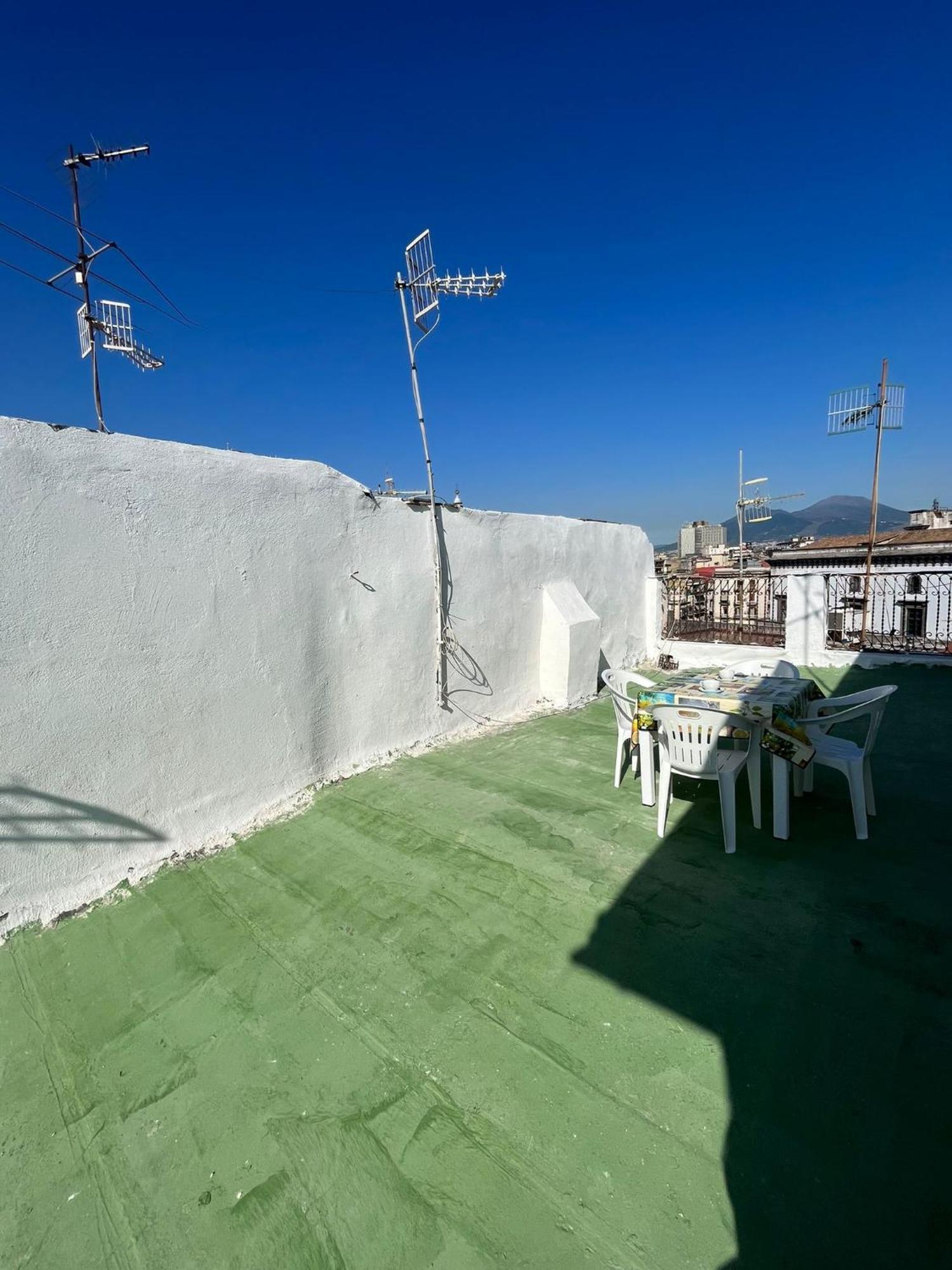 Casa La Terrazza Dei Tribunali Napoli Eksteriør bilde
